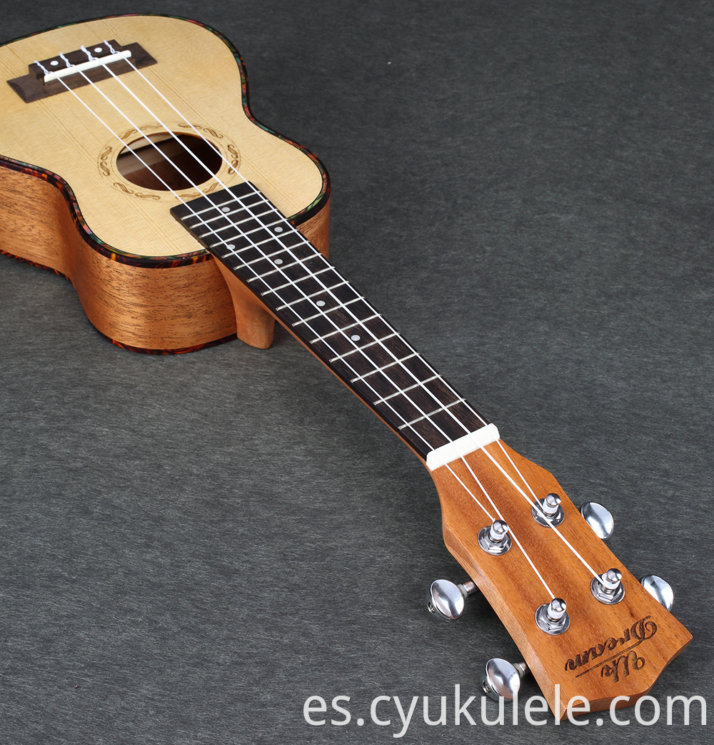 ukulele34